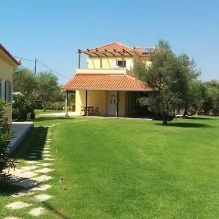 Phyllida - B1 Ferienhaus Zacharo